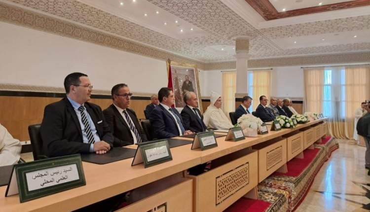 يشرف على تنصيب السيد عبد الرزاق المنصوري عاملا جديدا على إقليم تطوان