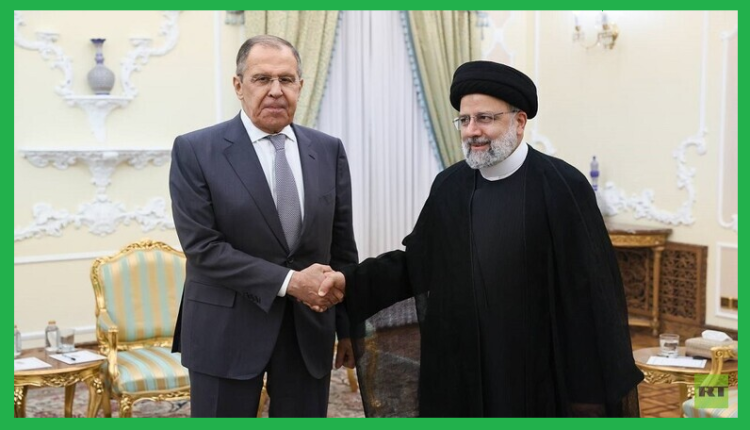 لافروف يلتقي بالرئيس الإيراني في طهران