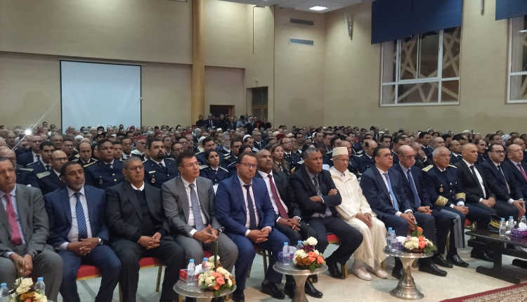 عامل عمالة سلا يترأس حفل الإنصات للخطاب الملكي بمناسبة الدكرى 48 للمسيرة الخضراء