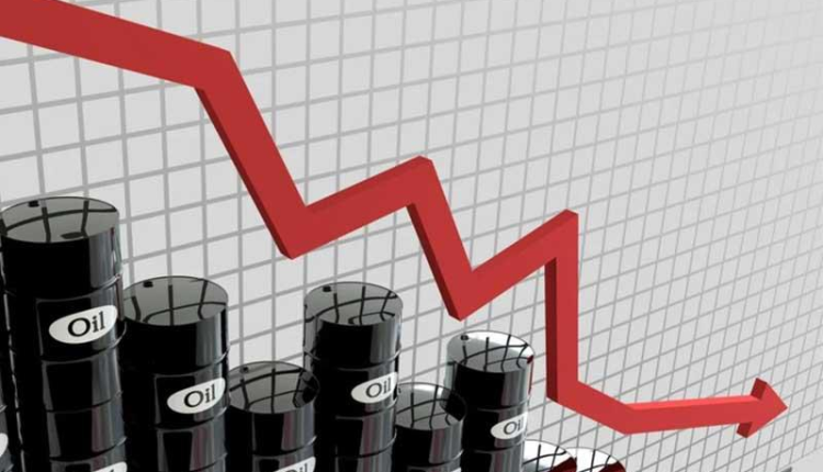 أسواق النفط تنخفض بعد ارتفاعات الأسبوع الماضي: أسباب التراجع والتوقعات المستقبلية