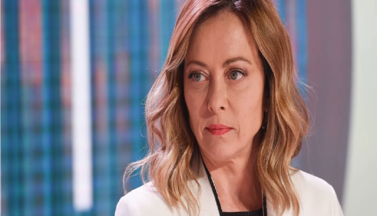 جورجيا ميلوني تتابع صحفية سخرت من طولها و المحكمة تصدر حكما