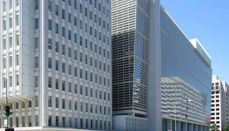 الاقتصاد المغربي أثبت قدرته على الصمود (البنك الدولي)