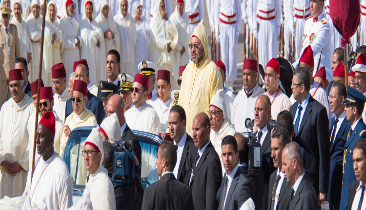 منع بعض رجال الصناعة و السياسة في البلاد من حضور حفل الولاء بتطوان