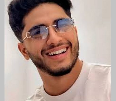 Le jeune artiste Mehdi Fadili