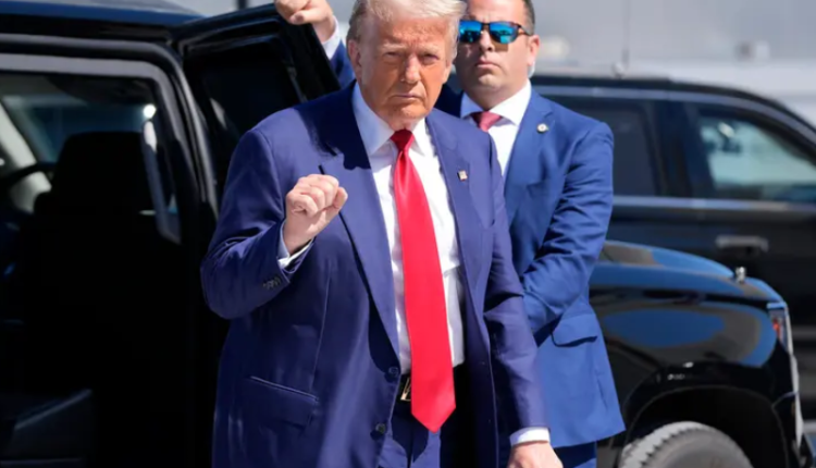 "ترامب" يوجه اتهامات ل"غوغل" بالتلاعب دون تقديم أي دليل