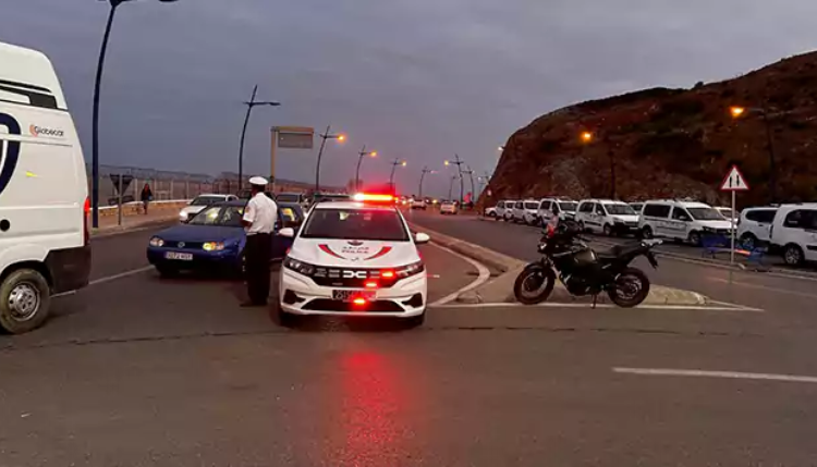 تعزيزات أمنية إسبانية لمواجهة المهاجرين غير القانونيين من بوابة "سبتة" المحتلة