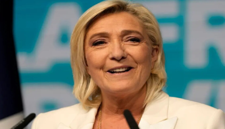 محاكمة حزب "التجمع الوطني" المتطرف في شبهة فساد تلاحق "مارين لوبين"