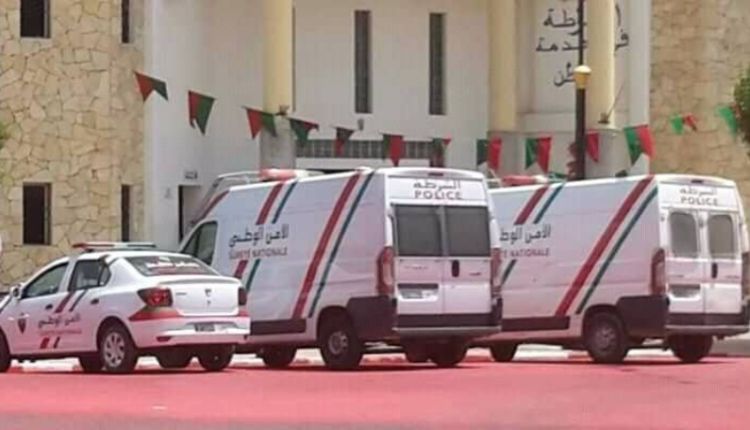 توقيف ثلاثة مبحوث عنهم في القصر الكبير بتهم إجرامية